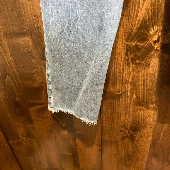 Madewell the perfect vintage straight leg light wash cropped 31 raw hem - Picture 11 of 13